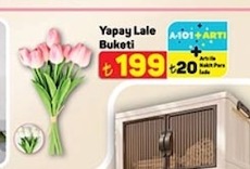 Yapay Lale Buketi