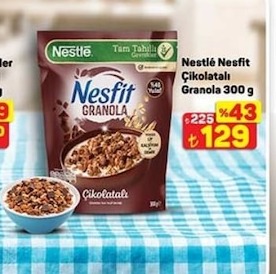 Nestlé Nesfit Çikolatalı Granola 300G