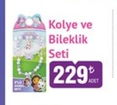 Kolye Ve Bileklik Seti