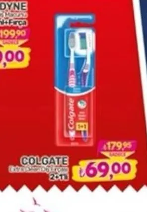 Colgate Extra Clean Diş Fırçası 2+1