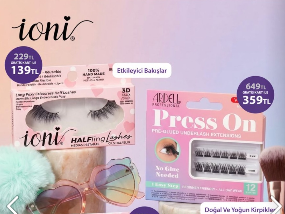 Ioni Long Foxy Crisscross Hoif Lashes