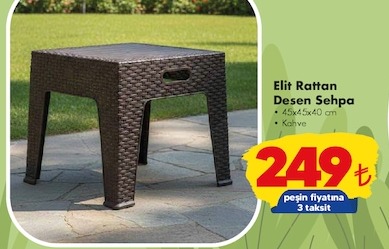 Elit Rattan Desen Sehpa