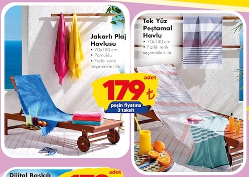 Jakarlı Plaj Havlusu
